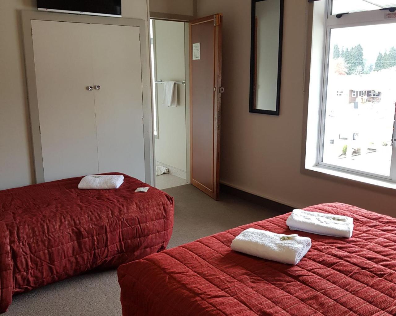 Hampden Hotel Мърчисън Екстериор снимка